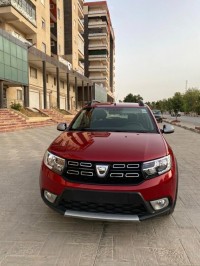 سيارات-dacia-sandero-2017-stepway-تيارت-الجزائر