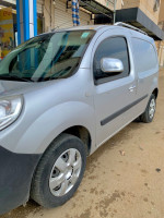 voitures-renault-kangoo-2016-ain-defla-algerie