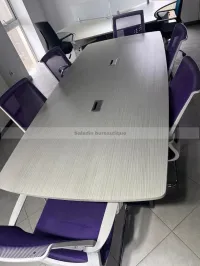 Table de réunion 