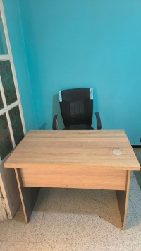 مكاتب-و-أدراج-bureau-et-chaise-برج-البحري-الجزائر