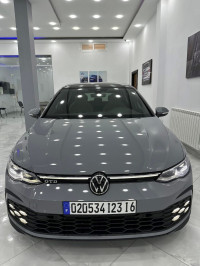 voitures-volkswagen-golf-8-2023-gtd-constantine-algerie