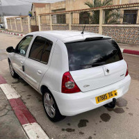 voitures-renault-clio-campus-2014-facelift-annaba-algerie