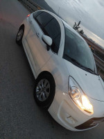 voitures-citroen-c3-2012-blida-algerie