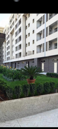 appartement-vente-f4-alger-dar-el-beida-algerie