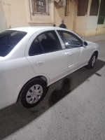 voitures-nissan-sunny-2015-sanny-khemis-miliana-ain-defla-algerie