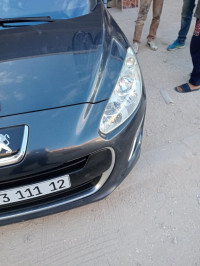 voitures-peugeot-308-2011-alure-tebessa-algerie