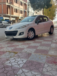 voitures-peugeot-207-2012-ain-mlila-oum-el-bouaghi-algerie