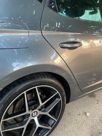 سيارات-seat-leon-2018-fr15-الرغاية-الجزائر