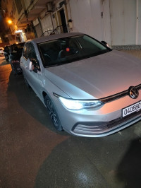 voitures-volkswagen-golf-8-2021-united-hydra-alger-algerie