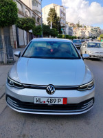 voitures-volkswagen-golf-8-2021-united-hydra-alger-algerie