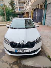 voitures-skoda-fabia-2021-style-hydra-alger-algerie