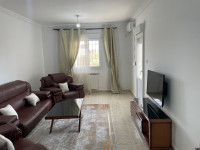 appartement-location-f5-alger-mahelma-algerie