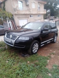سيارات-volkswagen-touareg-r5-2005-أرضي5-الجزائر-وسط