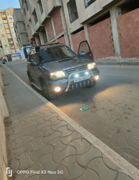 voitures-suzuki-grand-vitara-2002-mostaganem-algerie