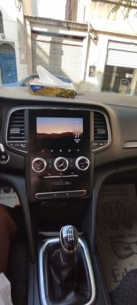 سيارات-renault-megane-4-2022-براقي-الجزائر
