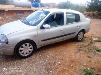 voitures-renault-clio-classique-2002-el-guelbelkebir-medea-algerie