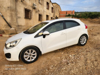 voitures-kia-rio-5-portes-2013-el-bouni-annaba-algerie