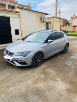 voitures-seat-leon-2019-beats-chiffa-blida-algerie