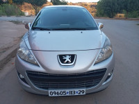 voitures-peugeot-207-2013-mascara-algerie