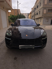 voitures-porsche-macan-2018-turbo-msila-algerie