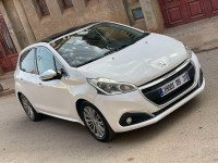 voitures-peugeot-208-2019-allure-ain-el-turck-oran-algerie