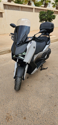 motos-et-scooters-yamaha-xmax-300-2024-bir-el-djir-oran-algerie