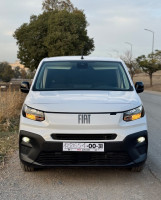 voitures-fiat-doblo-2024-new-setif-algerie