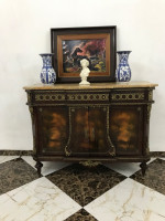 antiquites-collections-un-tres-ancien-meuble-algerie