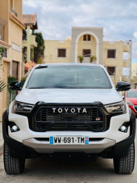 voitures-toyota-hilux-2024-gr-setif-algerie