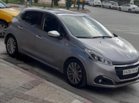 voitures-peugeot-208-2019-allure-facelift-batna-algerie