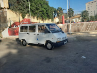 fourgon-renault-trafic-1998-tizi-ouzou-algerie