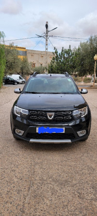 voitures-dacia-sandero-2018-stepway-sidi-bel-abbes-algerie