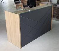 comptoir de réception // bureau de réception  standard
