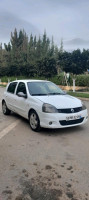 voitures-renault-clio-campus-2012-bye-blida-algerie