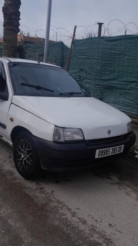 voitures-renault-clio-1-1995-bouarfa-blida-algerie