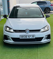 moyenne-berline-volkswagen-golf-7-2017-gtd-constantine-algerie