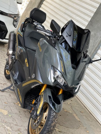 motos-et-scooters-t-max-560-yamaha-2020-baraki-alger-algerie