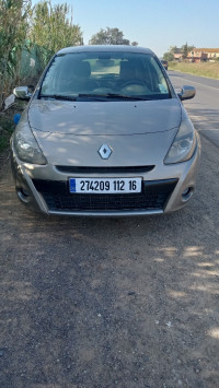 voitures-renault-clio-3-2012-night-and-day-blida-algerie