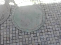 صحون كبيرة من نحاس 