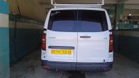 fourgon-hyundai-h1-2010-taher-jijel-algerie