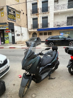 motos-scooters-yamaha-xmax-tech-max-2022-el-biar-alger-algerie