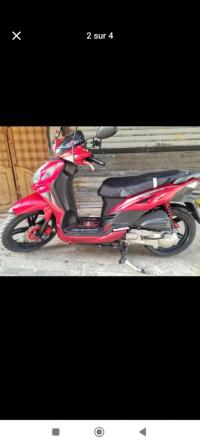 motos-et-scooters-sym-symphonie-sr-2024-setif-algerie