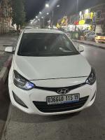 moyenne-berline-hyundai-i20-2015-setif-algerie