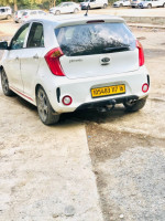 voitures-kia-picanto-2017-sportline-khemis-el-khechna-boumerdes-algerie