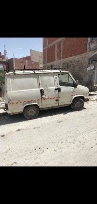 عربة-نقل-peugeot-j5-1992-قسنطينة-الجزائر