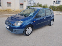 voitures-ford-fiesta-2008-ghia-constantine-algerie