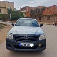 voitures-toyota-hilux-2013-tissemsilt-algerie