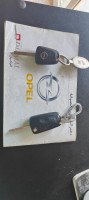 voitures-opel-astra-2009-lakhdaria-bouira-algerie