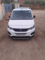 voitures-peugeot-rifter-2023-el-amra-ain-defla-algerie