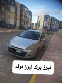 voitures-renault-clio-3-2011-setif-algerie